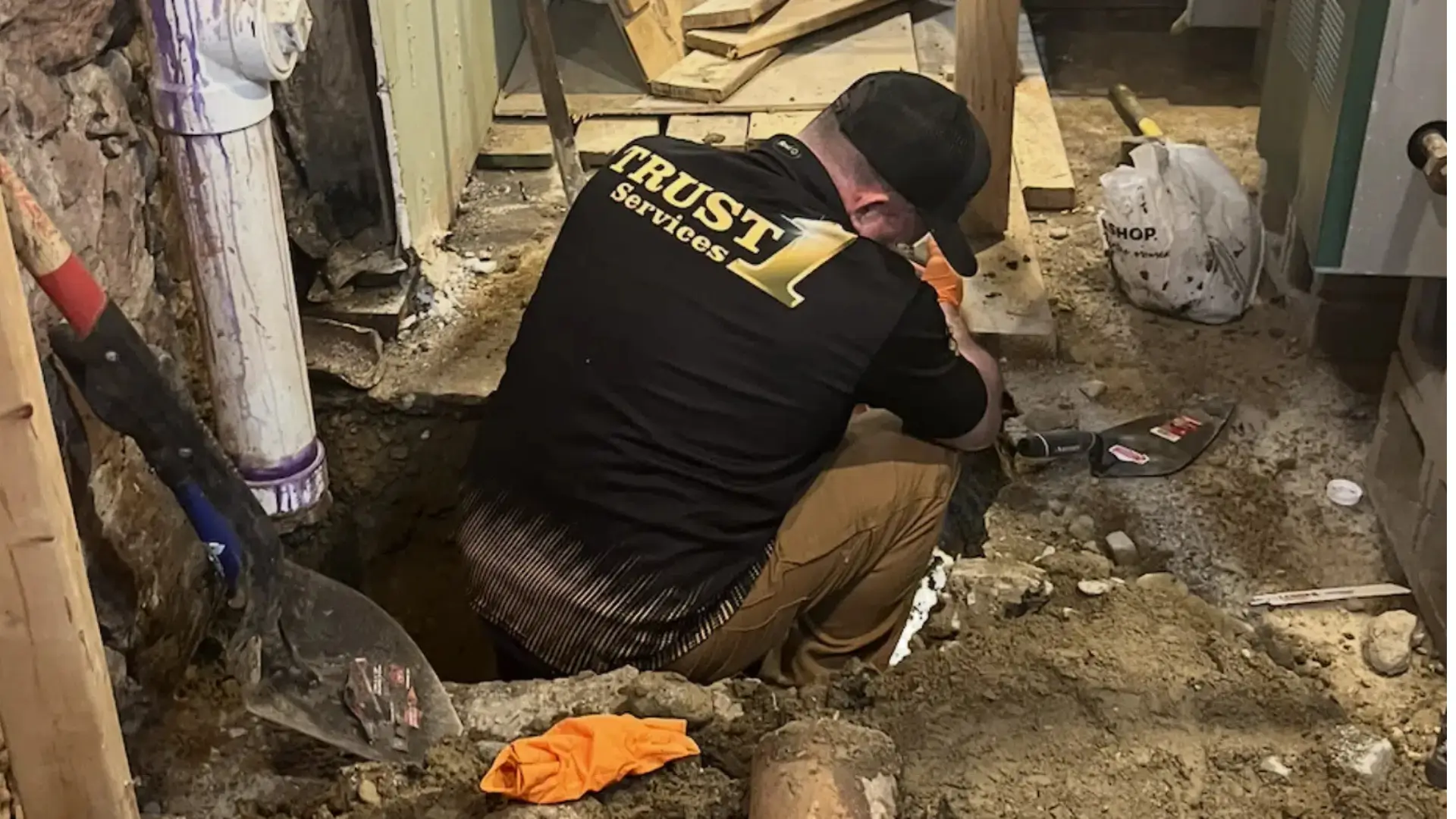 Technician doing AC service