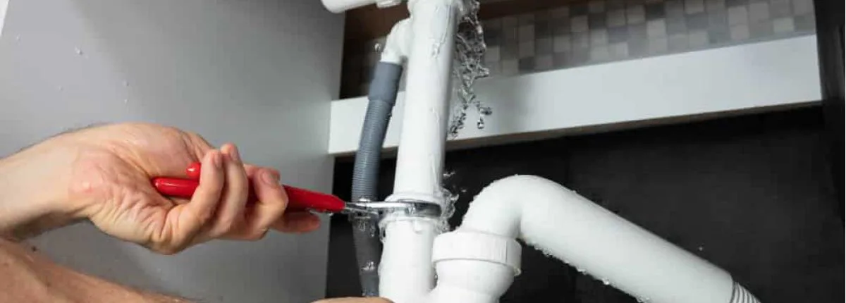 Top Signs You Need to Call a Plumber ASAP